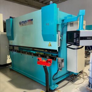 PRESSA PIEGATRICE SINCRONIZZATA USATA MARCA LMF MOD 100-30  CONTROLLO NUMERICO DELEM  DA 65 MACCHINA REVISIONATA